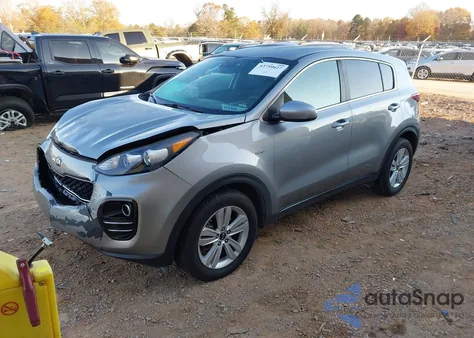 2019 Kia Sportage Lx z USA, uszkodzony, nr VIN KNDPMCAC0K7563265